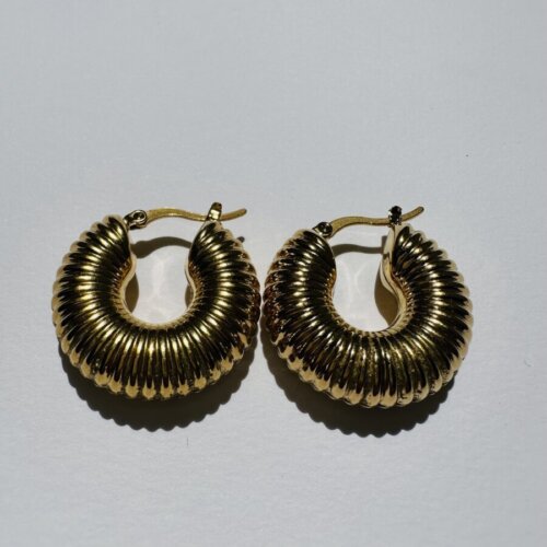 Cable earrings